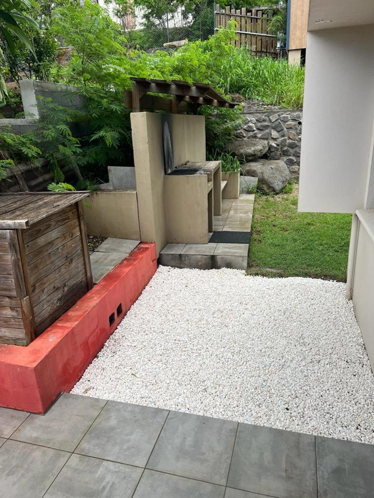 La Villa Bleue - Villa D'Architecte - Jacuzzi Saint-Paul エクステリア 写真
